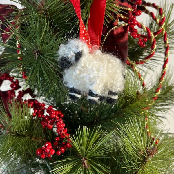 Fleece Navidad! Needle Felt Ornament - November 14 (Ticket)