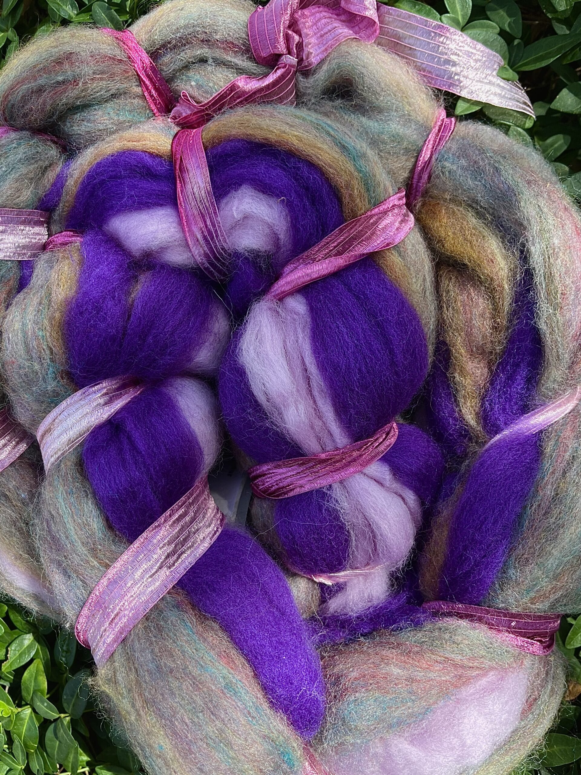Witching Hour 95/30 Merino/Silk Fiber Blend - Sold by the Ounce